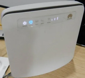 front side of Huawei e5186 wifi router