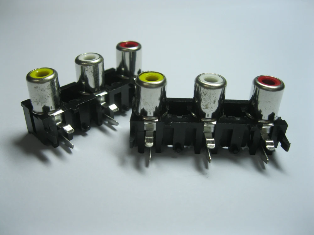 

AV Pin Jack 3 Color RCA Female Audio Video AV Socket Connector Pitch 15mm AV3-5 50 pcs per Lot