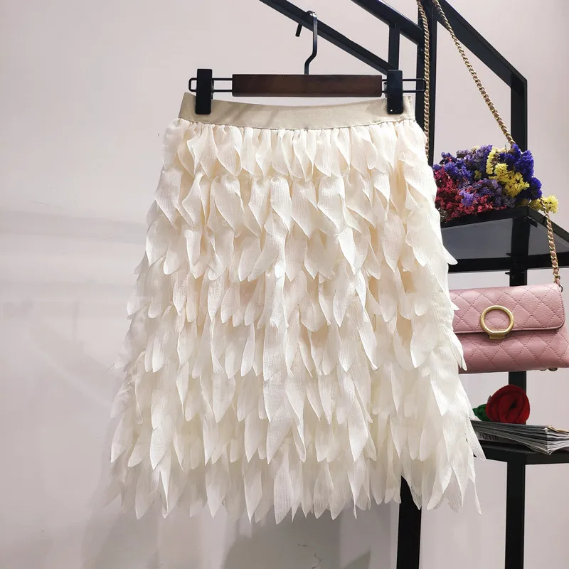 Черно-Белая Летняя плиссированная Женская юбка с перьями, короткие юбки, женская шифоновая трапециевидная юбка с высокой талией в Корейском стиле, Новое поступление