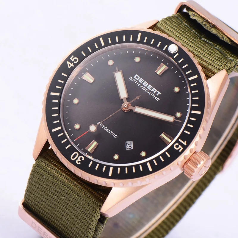 DT7032RBG 06