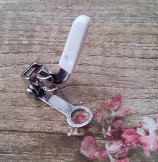 

Domestic Sewing Machine Parts Presser Foot Darning Foot Low Shank 55417P Plastic cover For Singer Brother Toyota etc.