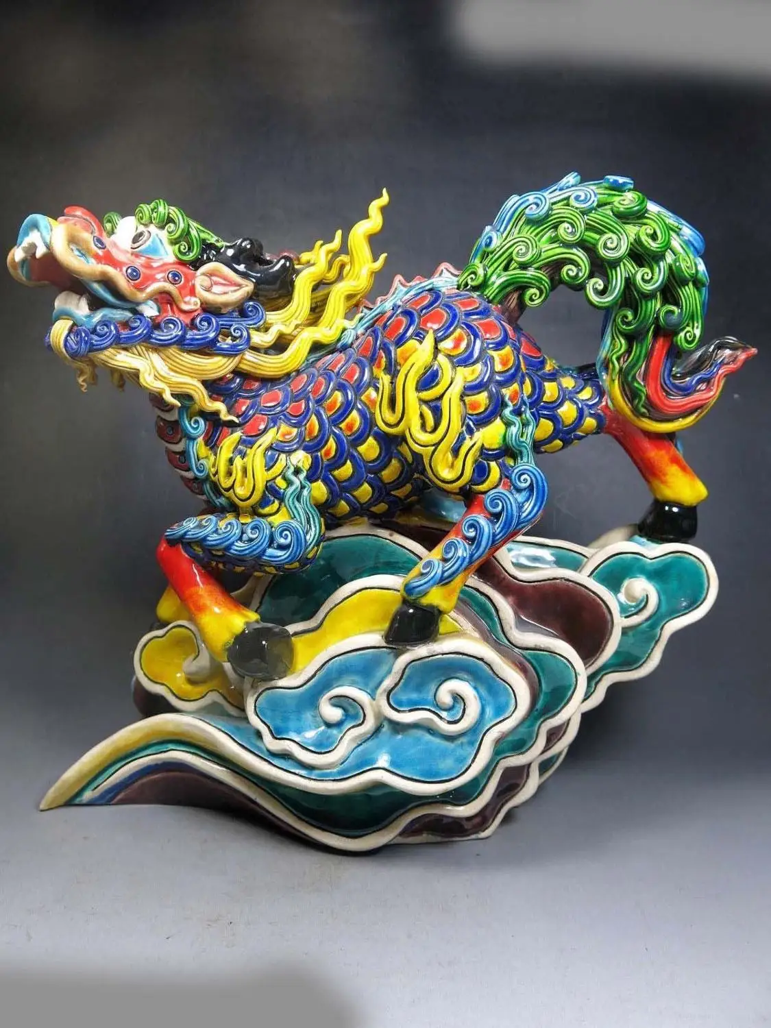 

China polychrome koji pottery handmade carved fine Foo Dogs Lion kylin Statue