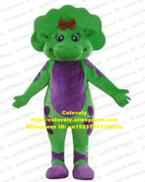 Mascote de dinossauro roxo e verde com um grande focinho