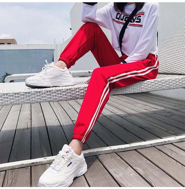 المرأة الرياضية السراويل قيعان الربيع الصيف الإناث ركض الملابس مزدوجة مخطط هارين السراويل Sweatpants السراويل الرياضية