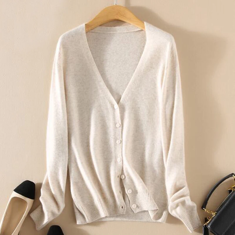 

2019 New Cashmere Blend Cardigans Soft handfeel Spring Summer V neck Button Knit rash guards sunscreen Women Sweater wsr575