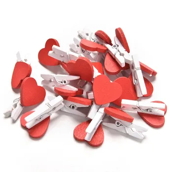 

100pcs/Pack Cute Mini Heart Love Wooden Clothes Photo Paper Peg Pin Clothespin Craft Postcard Clips Home wedding Decoration