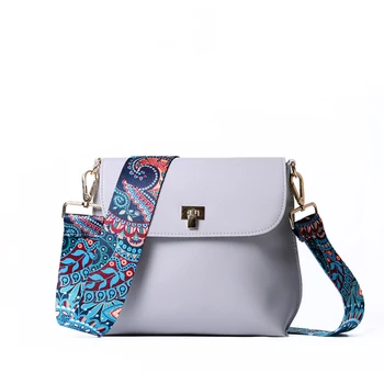 

SWDF 2020 Women Floral leather Shoulder Bag Handbag Retro Female Small Messenger Bag Famous Designer Clutch Shoulder Bags Bolsa