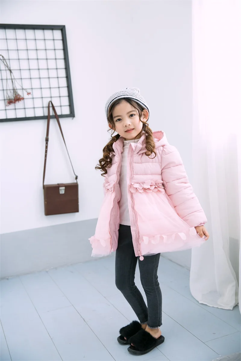 DFXD/Детское пальто с хлопковой подкладкой для девочек модное зимнее пальто на молнии с длинными рукавами, с кружевами и капюшоном плотная теплая верхняя одежда для детей возрастом от 2 до 10 лет