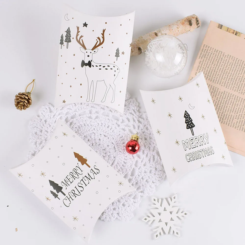 

2pcMerry Christmas Candy Gift Boxes Deer&Xmas Tree Guests Packaging Boxes Gift Bag Christmas Party Favors Kids Gift Decor Pillow
