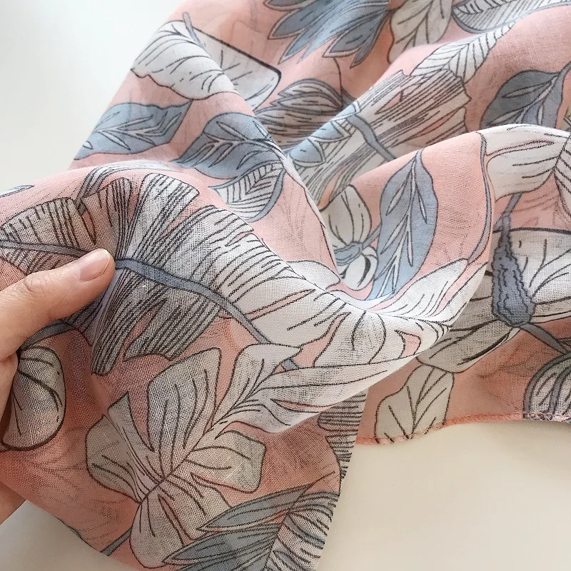 

2019 Women Spain Summer Soft Retro Floral Viscose Shawl Scarf 180x70Cm Wrap Neck Pashmina Stole Bufanda Mujer Muslim Hijab Snood