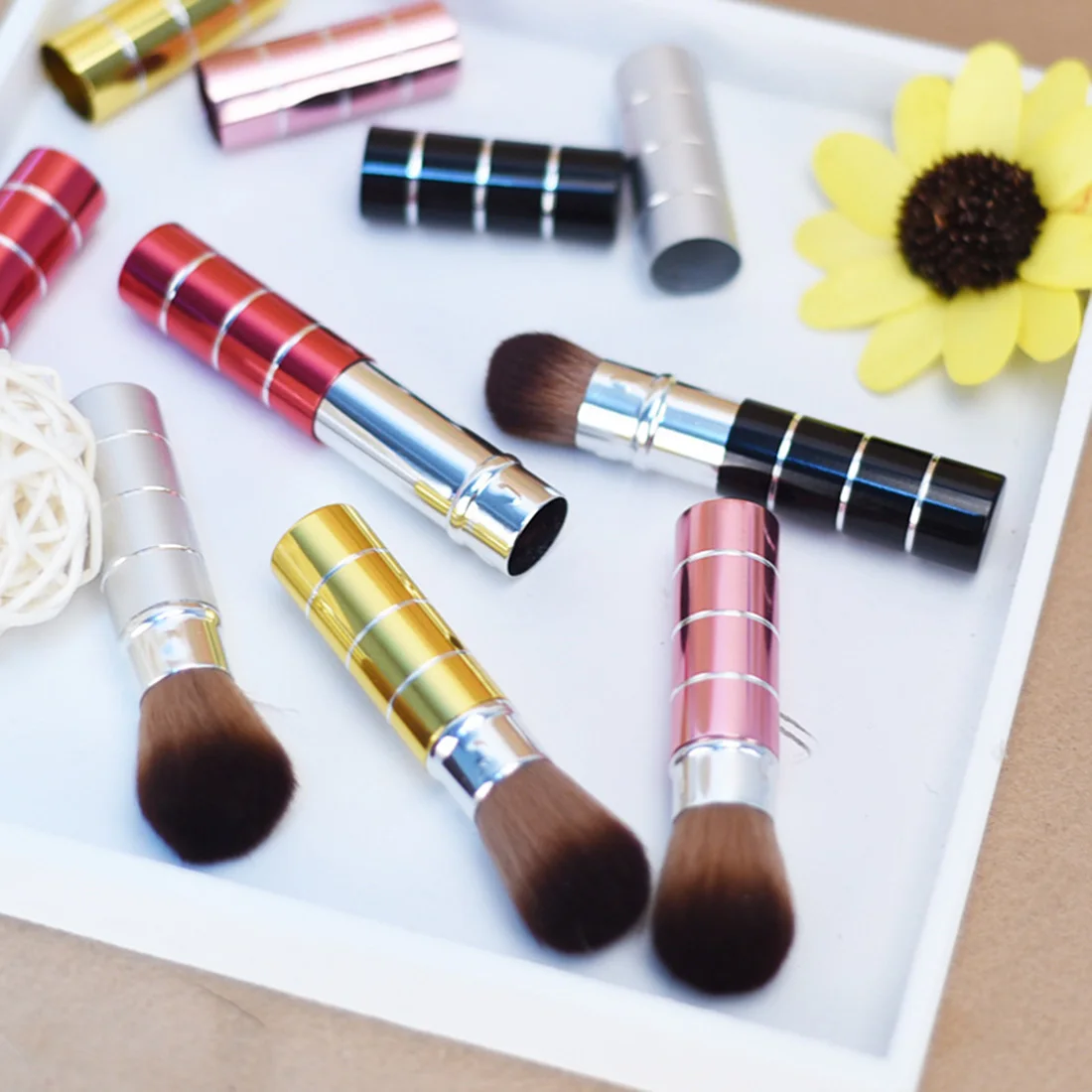 

Hot Retractable Soft Face Cheek Powder Foundation Blush Brush Makeup Cosmetic Tool wholesale Top Quality