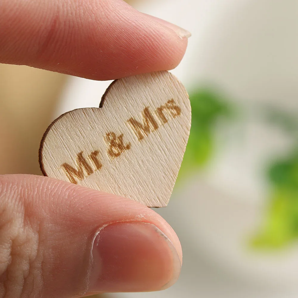 

50PCSPack Mr.&Mrs. Wood Wooden Crafts Love Heart Shape Wedding Table Scatter Decoration Words Letter Pattern DIY Crafts