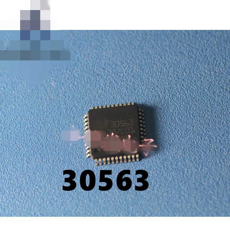 Original Product 30563 BTS5481SF 40100 PK2-1800116 12V 150R 1200W-B A2C42629 ATIC95 C3 8L | Компьютеры и офис