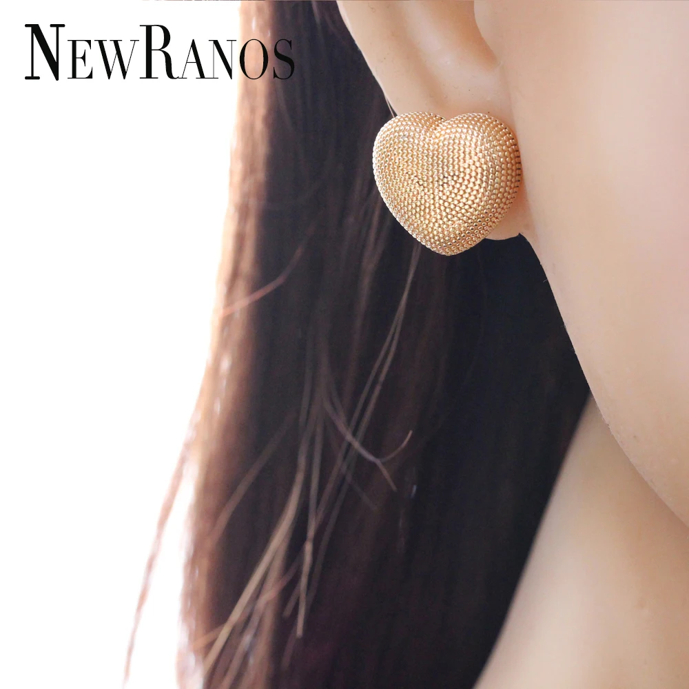 

Women Fashion Jewelry Metal Stud Earrings Loving Heart Shape Women Earrings for Women Statement Jewelry EWX001172