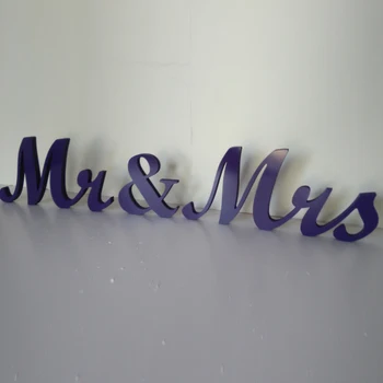 

Free shipping 6 "signed by Mr. Ms. Violet wood PVC word wedding decorations sweetheart large table