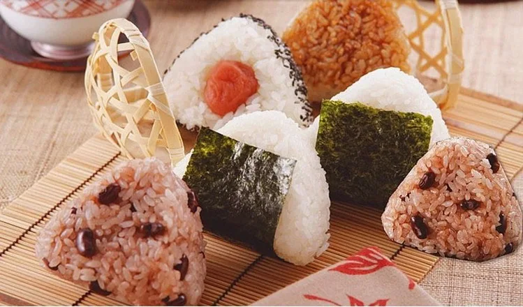 Суши DIY Onigiri рисовые шарики, обед Пресс создатель прессформы инструмент