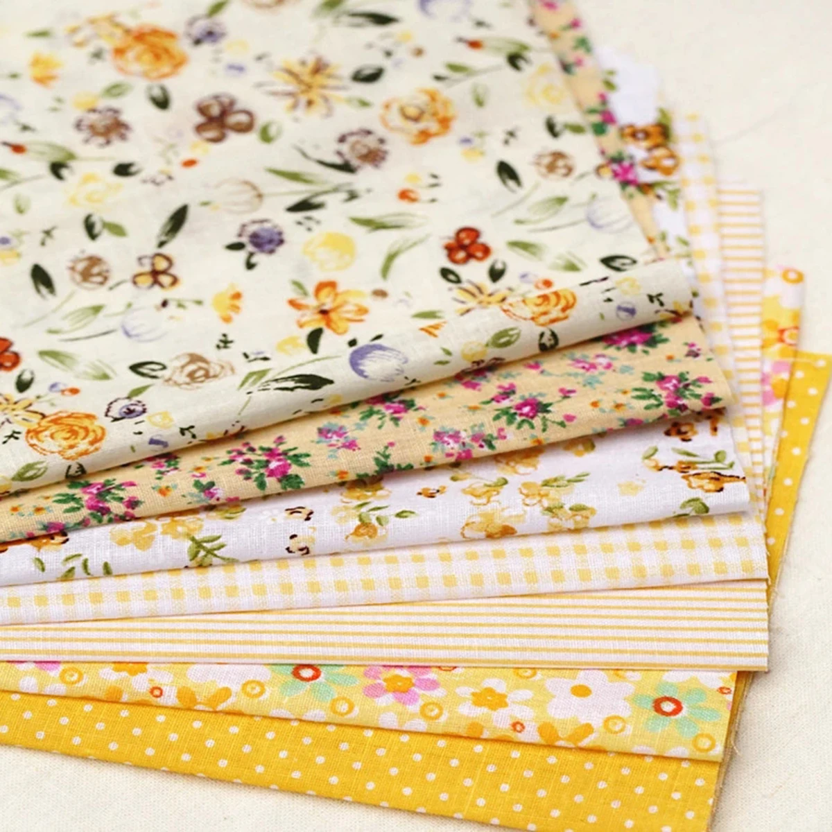 50pcs 10*10cm Square Fabric Bundle Patchwork Clothing Sewing Quilting Crafts