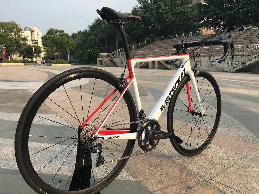 Discount 700C carbon Road Complete Bike 22 Speed 105 5800 Groupset TAIWAN brand light blue sky FASTERWAY CLASSIC D brake 49/52/54/56/58 84 Discount 700C carbon Road Complete Bike 22 Speed 105 5800 Groupset TAIWAN brand light blue sky FASTERWAY CLASSIC D brake 49/52/54/56/58 84