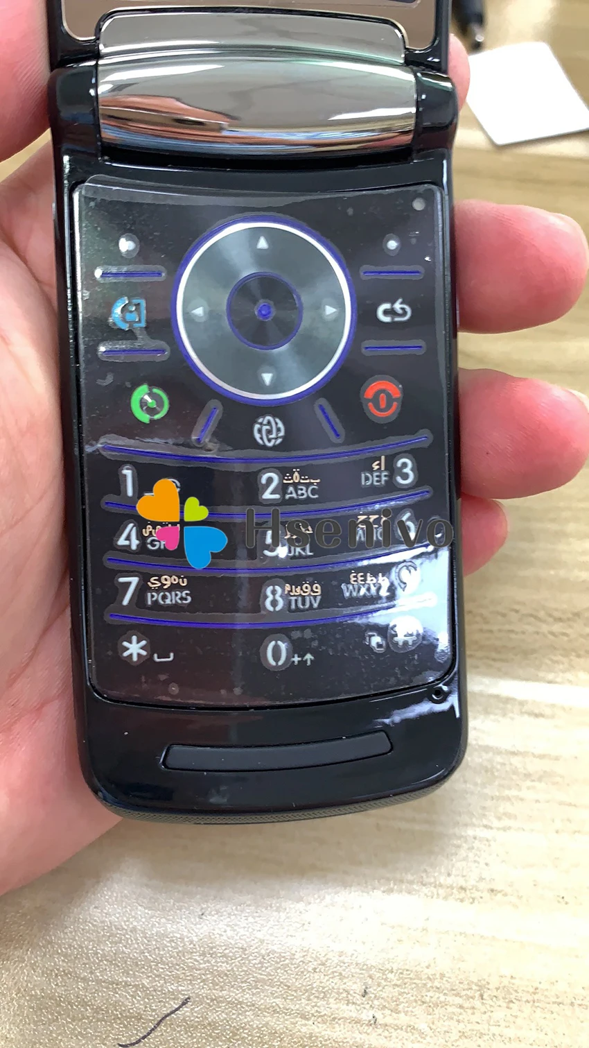В запечатанной коробке~ мобильный телефон Motorola RAZR2 V9 2," 3g 2GB 2.0MP GSM WCDMA флип сотовый телефон