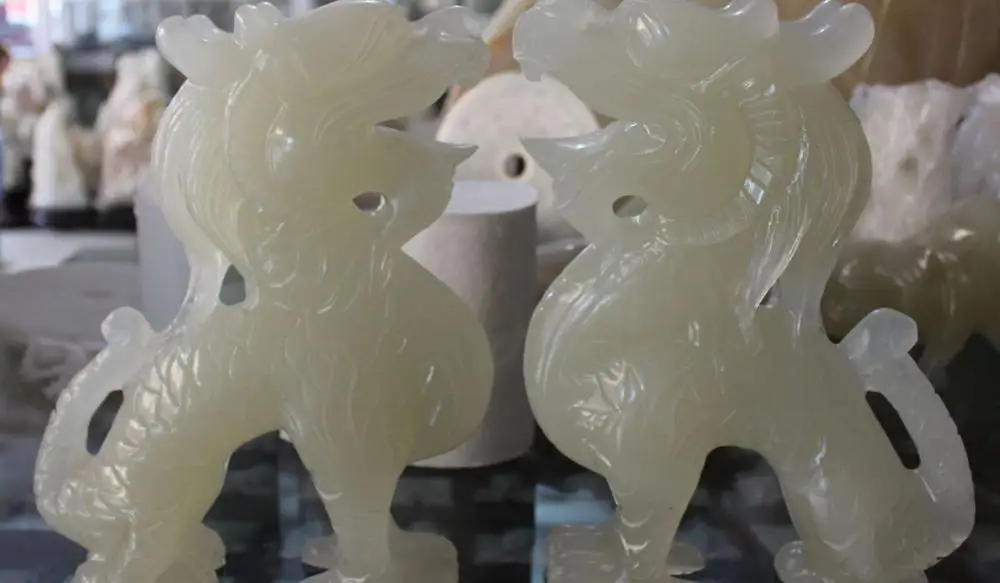 

10" Rare Natural White Jade Guardian Dragon Kylin Chi-lin Unicorn Pi Xiu Statue
