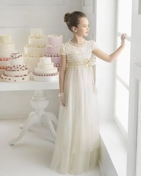 

2019 Flower Girl Dresses Empire Short Sleeve Tiered Full Length Little Bride Holy Party First Communion Dresses fille daminha