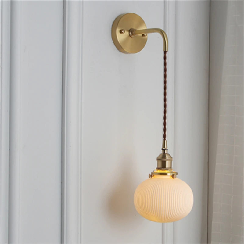 Белый фарфор светодиодный настенный светильник скандинавский упрощенный латунный прикроватный светильник для спальни Wandlamp Ретро прозрачный керамический светильник для ванной комнаты