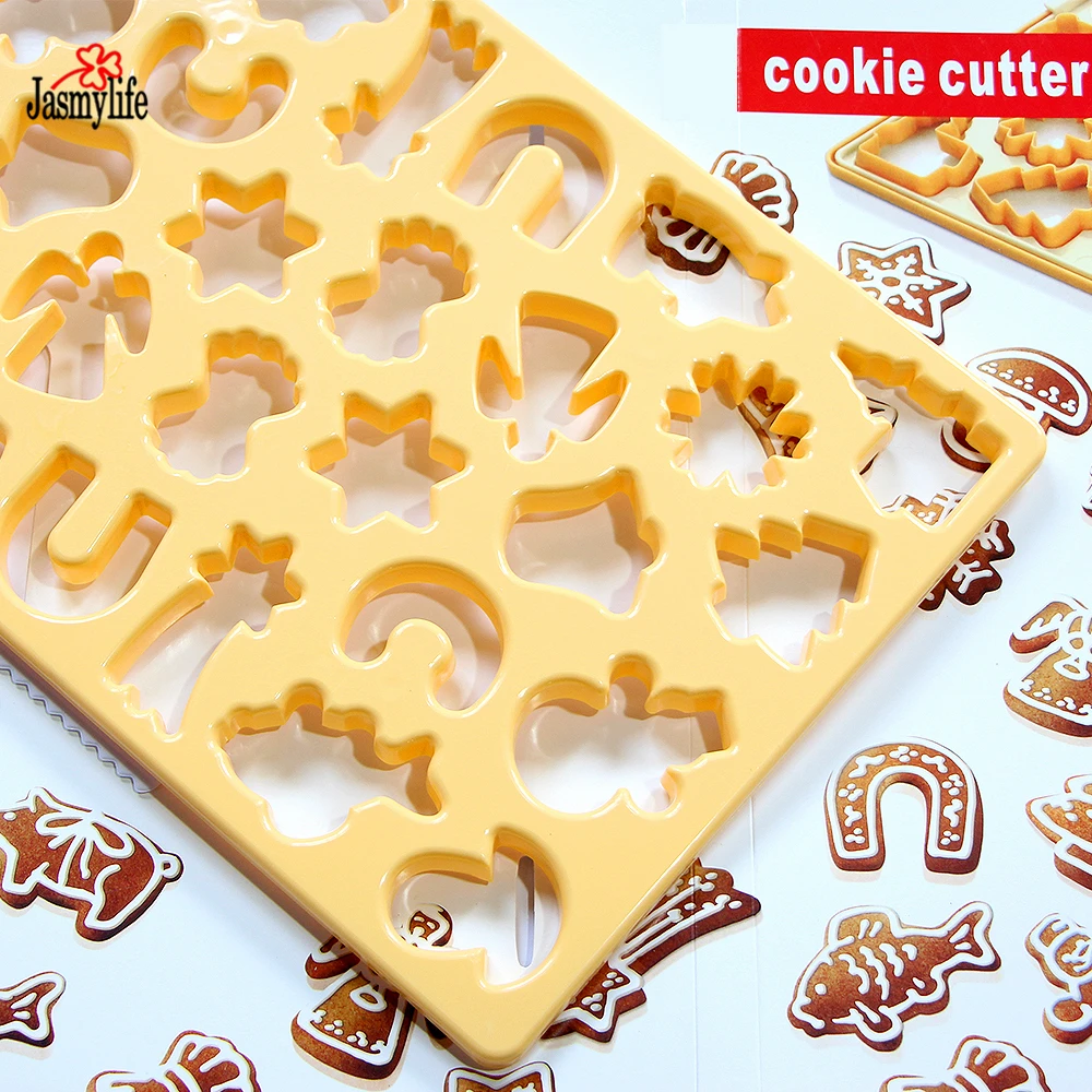 

Christmas Cookie Cutter Snowflake Biscuit Cookie Mold Cuts Out Up To 28 Pieces At Once Snowman Fondant Chocolate Mould Bakeware