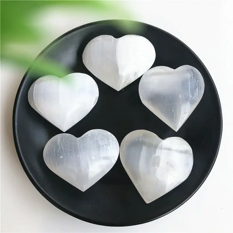 

1pc Polished White Selenite Scalloped Crystal Heart Carving Home Decoration Stones and Minerals