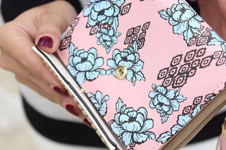 2643955590_1424842467