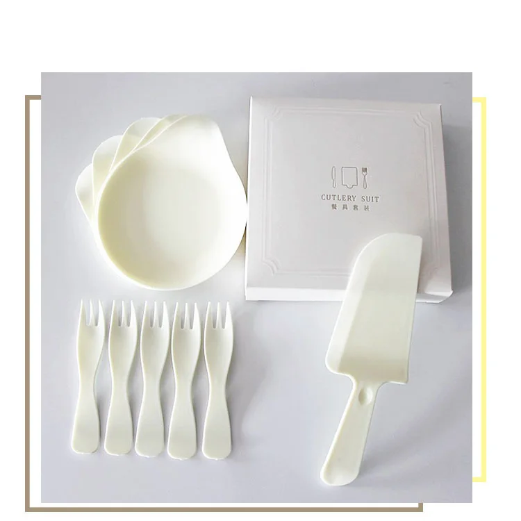 FANLUS Disposable Plastic Dessert Set Four color set Includes 5 Plates and 5 Forks , 1 Cake Knives, Deluxe Party Supplies Kit (2)