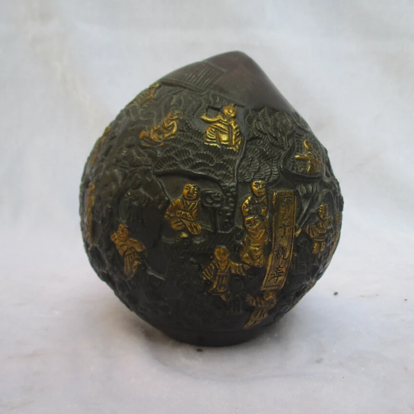 

Collectible Chinese Old Copper Carved Gold gilt More Children and Longevity god Sculpture /Antique Peaches shape statue