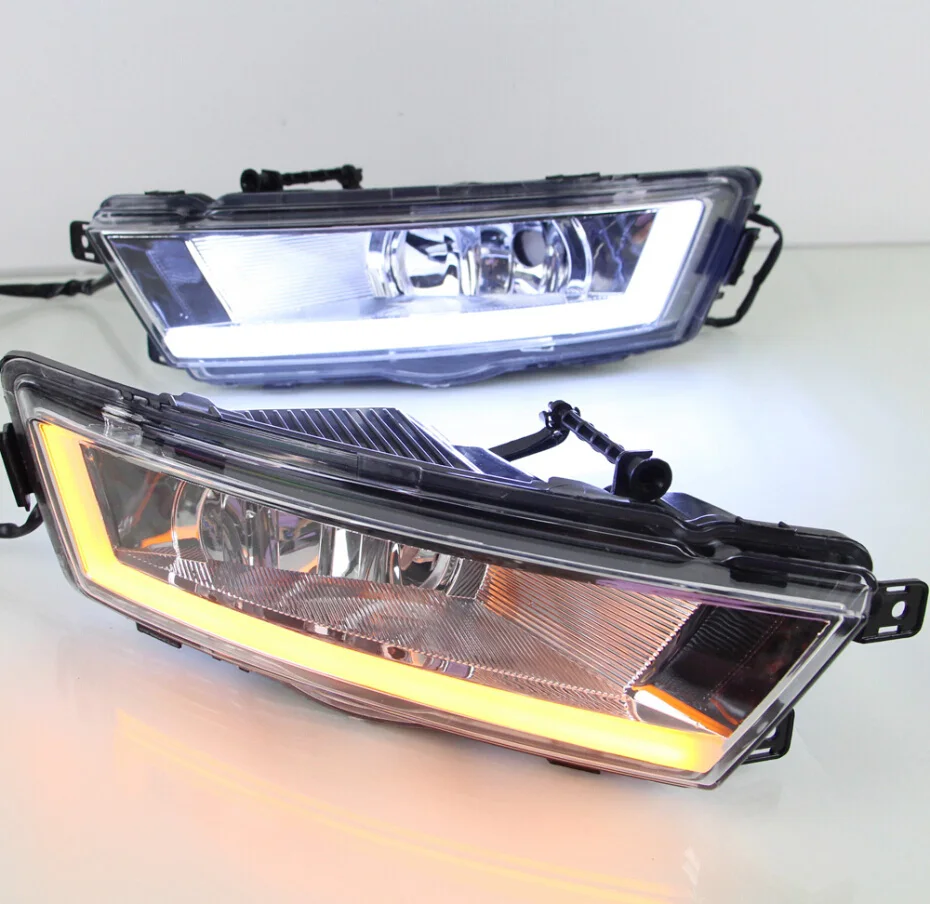 Светодиодные лампы h15 skoda rapid. Светодиодные фары шкода рапид. Фара шкода рапид 2017. Противотуманные фары шкода рапид 2018. Лед птф шкода рапид.