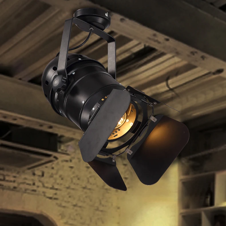 Industrial LOFT Track Lighting American rural track lamp spotlight