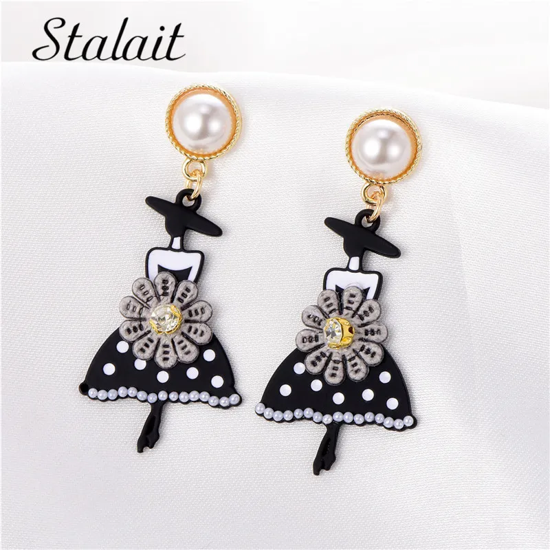 

Romantic Pearl Acrylic Earrings Jewelry Black Cloth Colorful Sunflower Women Dress Figure Long Earrings Night Club Accessories
