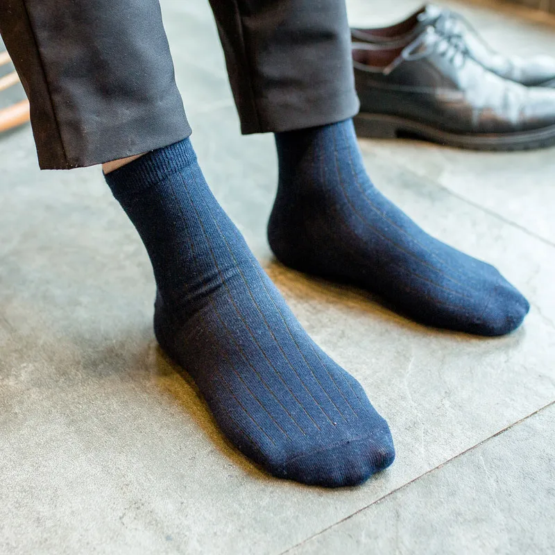 Men's Combed Cotton Breathable Business Socks Plain Striped Casual Dress Socks For Men 10pairs/lot size:39-44 Sox Shoes Seasons Men's Combed Cotton Breathable Business Socks Plain Striped Casual Dress Socks For Men 10pairs/lot size:39-44 Sox Shoes Seasons