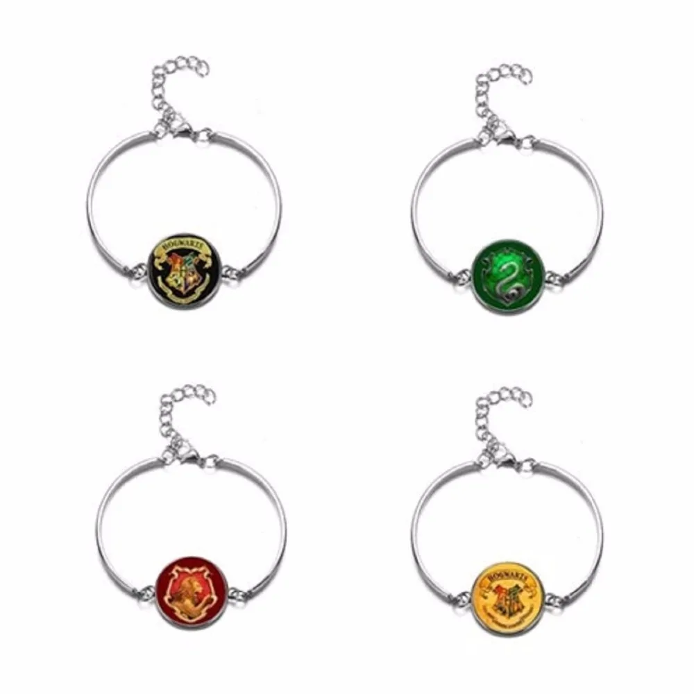 

2018 New Arrival Movie Harri Potter figure Bracelet Key Chain Alloy Deathly Hallows Key Ring Potter Figure Kids Gift