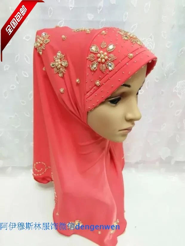 Image The autumn of October the new muslim hijab fashion Handmade Beaded Flower Hat Cap base drill scarf
