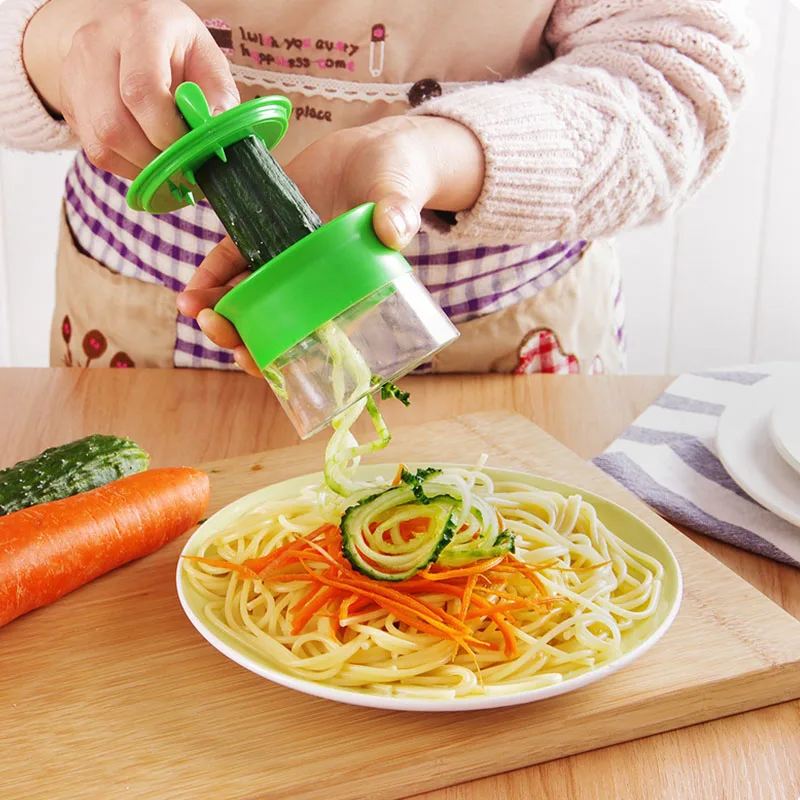 

1Pcs6.5 * 8cm spiral blade cutter spaghetti machine vegetable fruit spiral slicer carrot cucumber grater kitchen accessories