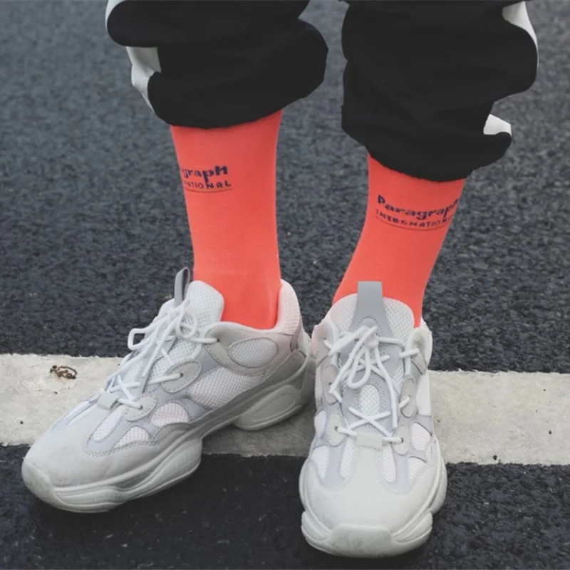 

New product tide socks street skateboard hip hop Harajuku letter men and women couples parkour fluorescent sports cotton socks