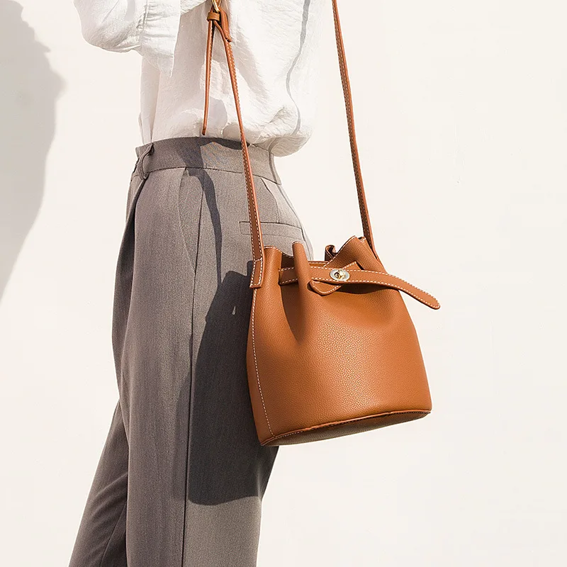 

LKX Vintage Fashion Small Women Leather Bucket Bag Handbag Drawstring Single Shoulder Bolsos Messenger Crossbody Bags Purses