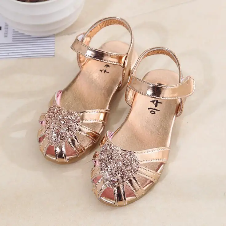 

New Summer Sandals For Girls Kids Party Sequins Shoes Girls Princess Single Flat Shoes Kids Beach Sandals