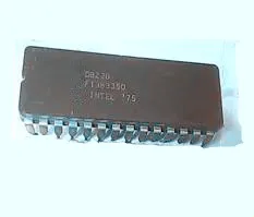 

D8228 CDIP28 Clock driver Integrated circuit chip