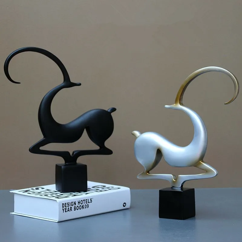 

Abstraction Black Deer Colophony Crafts Centralized Style Home Decorations Animals Collectible Model Toy L1648