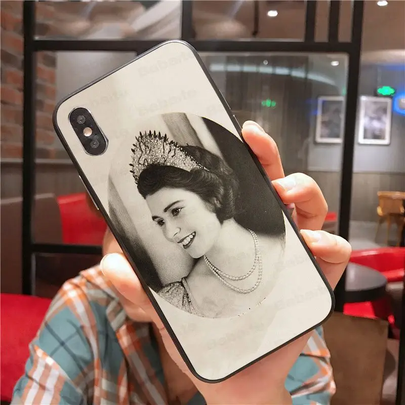 The Queen Elizabeth II Princess Solid