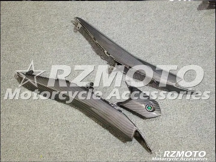 

Carbon fiber lacquered Motorcycle fairing parts For YAMAHA R25 R3 All sorts of color No.0048