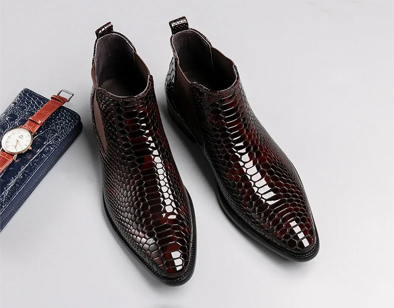 QYFCIOUFU/ г.; модные дизайнерские мужские ботильоны из натуральной кожи; модельные туфли со змеиным узором; классические мужские ботинки из лакированной кожи