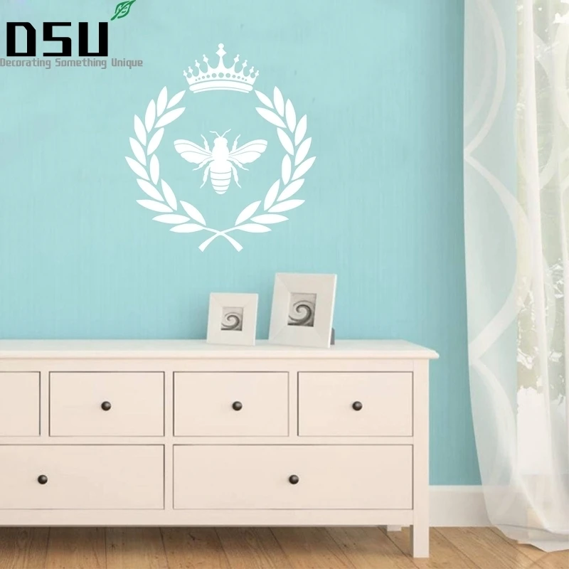 

French Bee Laurel Wreath Crown Art Wall Sticker FQ0003 Wallpaper