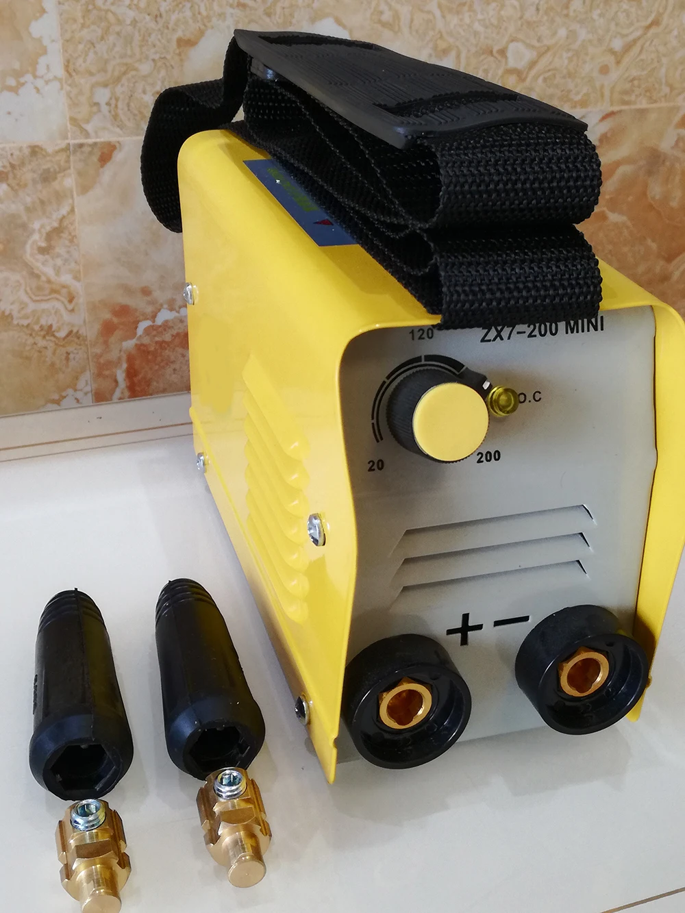 Электрический сварщик бытовой маленький инвертор портативный медный сердечник сварочный аппарат