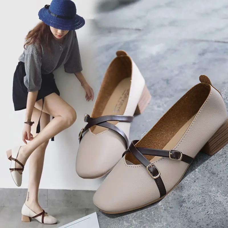 

spring and summer new shallow mouth version of the thick with the square head grandmother shoes