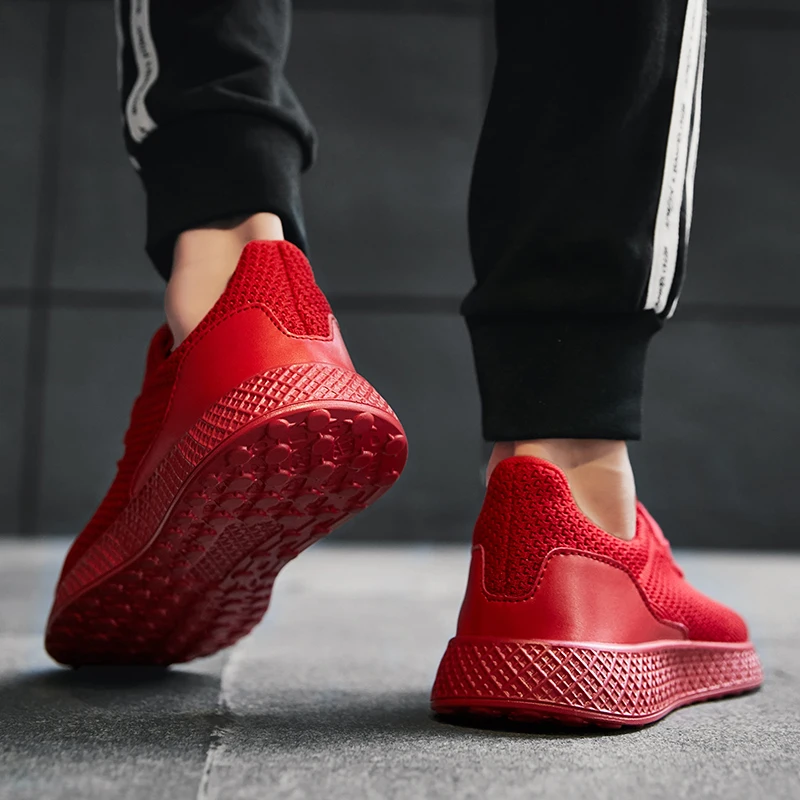 restaurant shoes nike